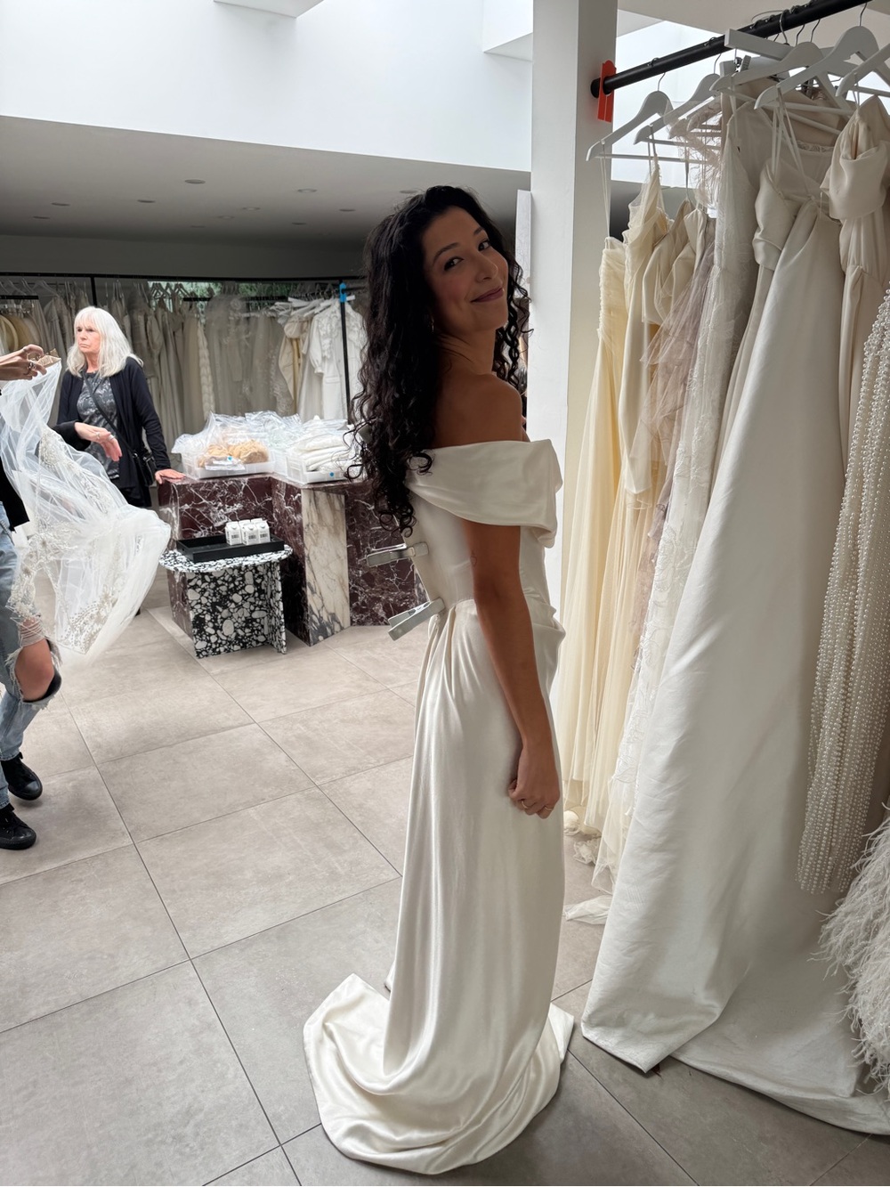 Vivienne Westwood Nova Cocette Ivory Satin Gown (2022) - Picture 6 of 10